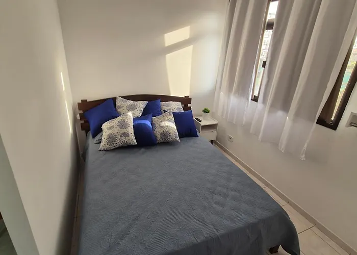 Apartamento próximo a praia Astúrias Guarujá