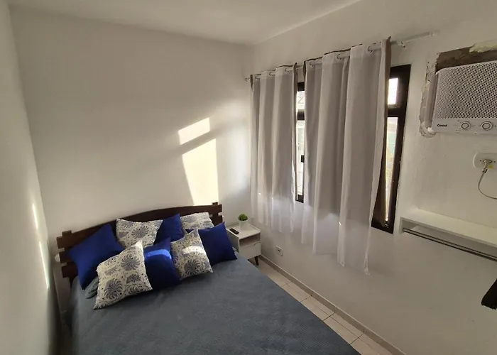 Apartamento próximo a praia Astúrias Guarujá